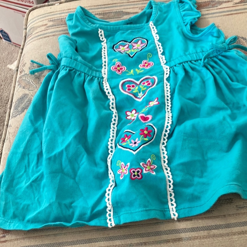 FINAL MARKDOWN Kid’s headquarters dress 6